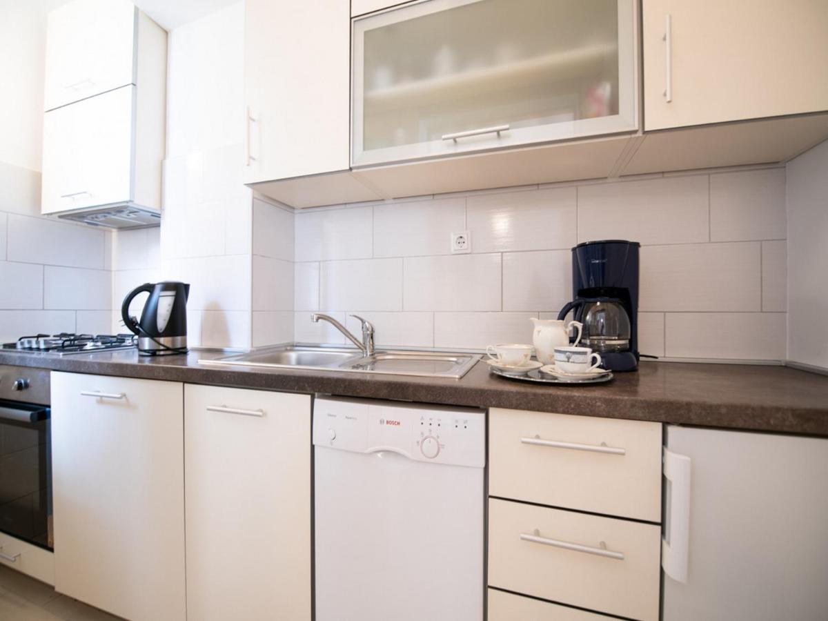 Apartment Marina With Sea View Lovran Ngoại thất bức ảnh